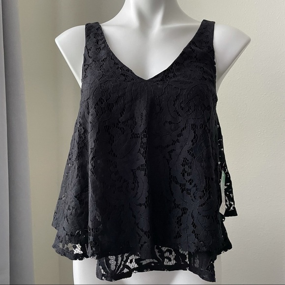Decree Women’s Lace Crop Top Size S - Picture 1 of 10
